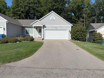 645 Wren Ct, Middleville, MI, 49333