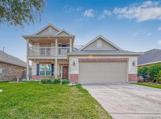 6723 Strawberry Brook Ln, Dickinson, TX 77539