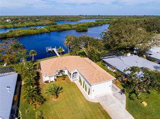 48 Sunset Dr, Sebastian, FL 32958