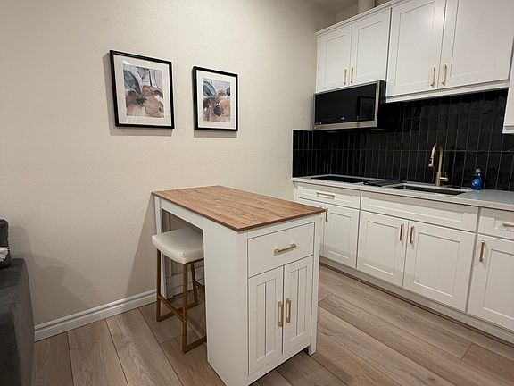 5th image of 3537 Luciana Glen Ave #A