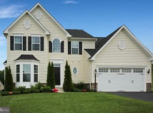 292 Ahl Home Ln, Boiling Springs, PA 17007