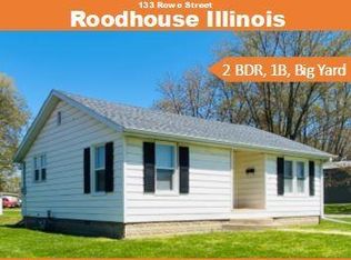 133 E Rowe St, Roodhouse, IL 62082