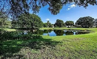 3167 Lake Breeze Cir — Photo 40