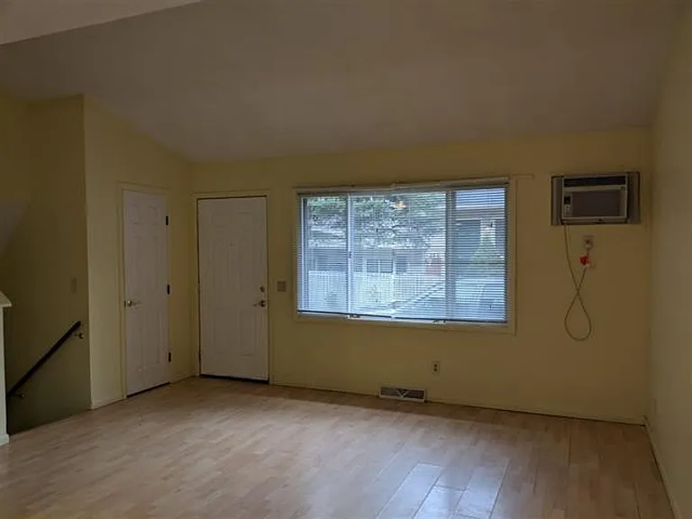 913 Harbor House Dr #2-2201/2203 — Photo 7