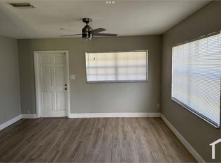 8320 Dahlia Ave, Tampa, FL 33619