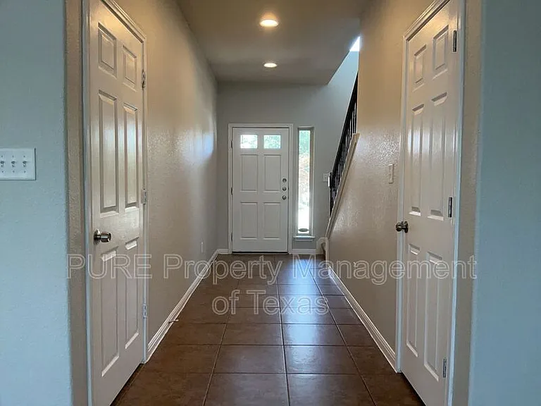 161 Nogalito Way — Photo 5