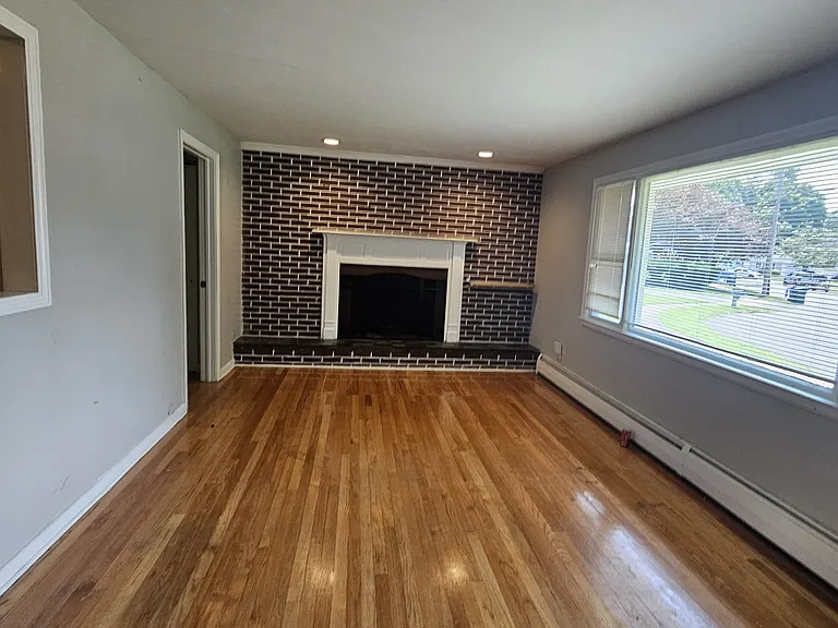 151 Maryknoll Rd #H — Photo 2