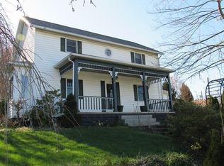 504 Laurel Ln, Mount Pleasant, PA 15666