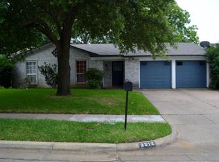 2312 Dartmouth Dr, Arlington, TX 76015