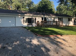 218 N Ohio St, Atwood, IL 61913