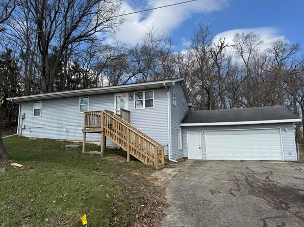 28 S State Road 2, Valparaiso, IN 46385