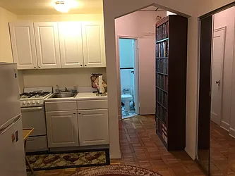 Rented by Avi Nash Associates