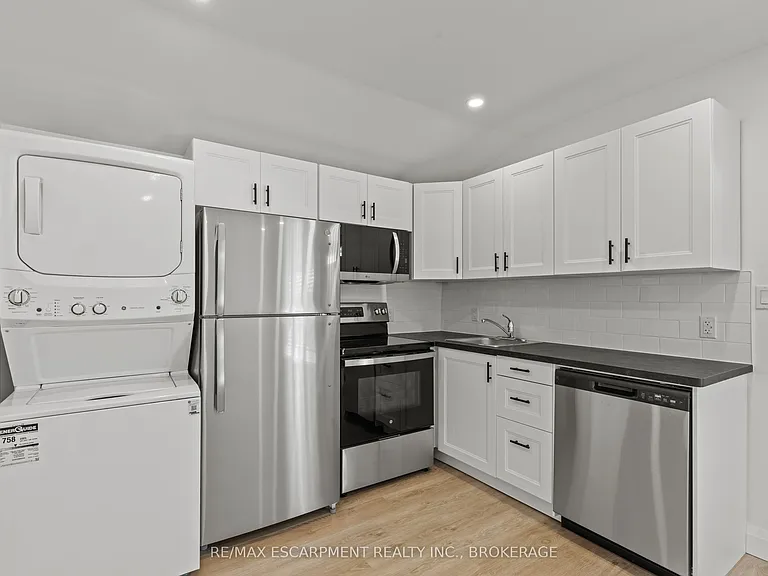 362 Gatfield Ave #2 — Photo 7
