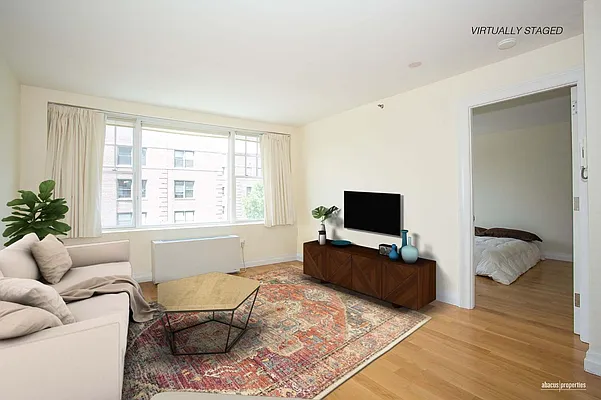 Sold by Abacus Properties | media 1