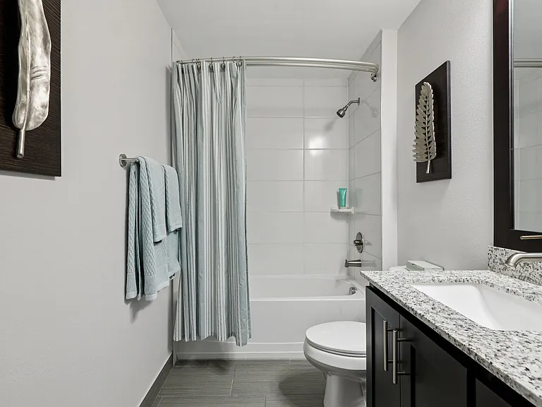 Mila Apartments — Photo 17