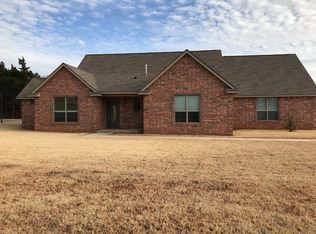 1324 Red Canyon Rd, Guthrie, OK 73044