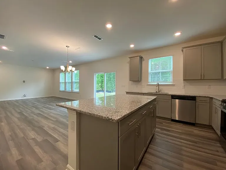 172 Potomac River St — Photo 11