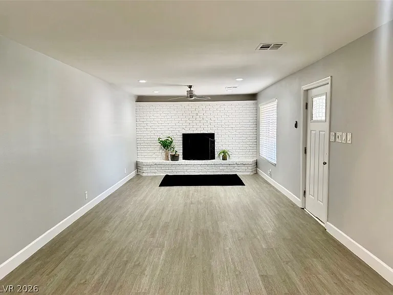 1311 Griffith Ave — Photo 14