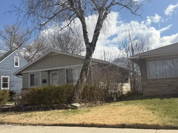 5718 North 80th STREET, Milwaukee, WI 53218