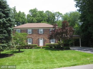 16305 Grande Vista Dr, Rockville, MD 20855