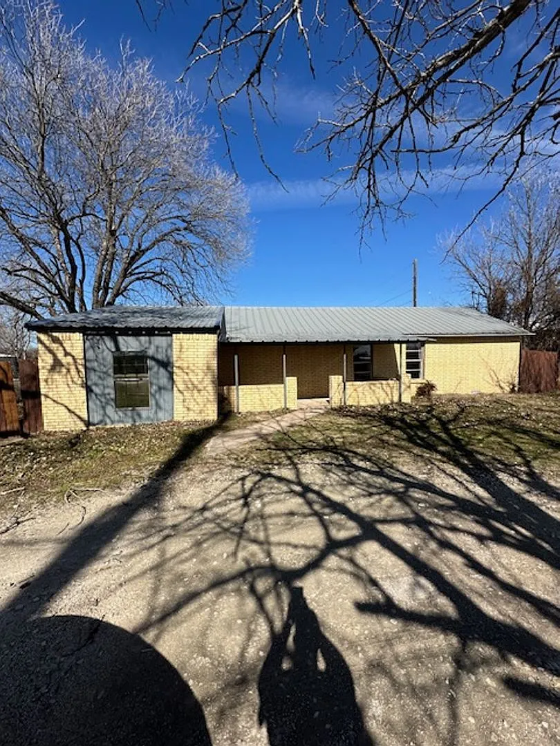 6668 County Rd 120 - Clyde TX — Photo 2