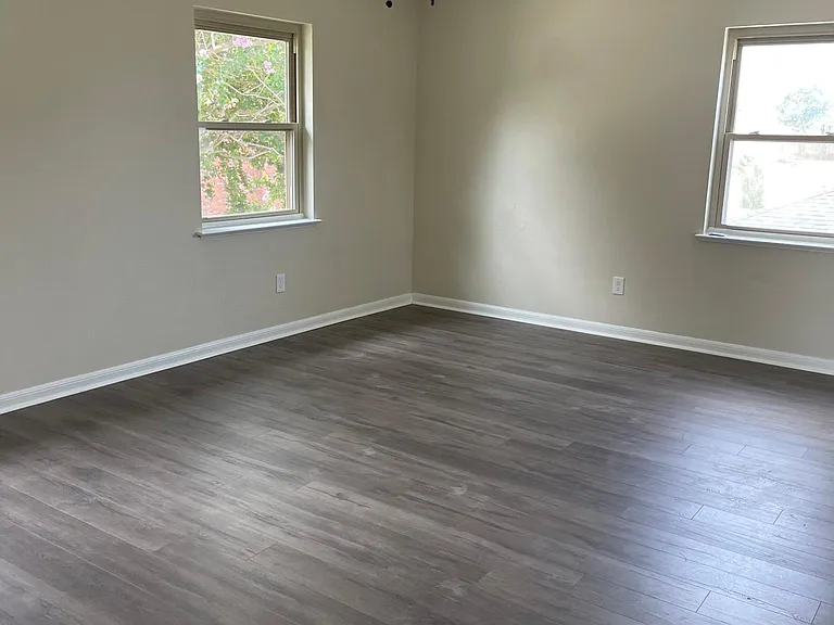 64 Osborne Ave — Photo 6