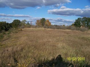 Leonard St, Coopersville, MI 49404