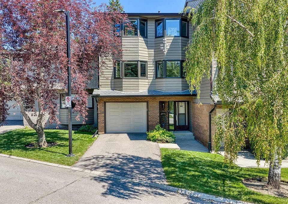 1st image of 23 W Glamis Dr SW #104