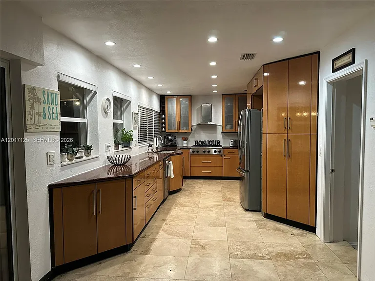 2908 Bayview Dr — Photo 27