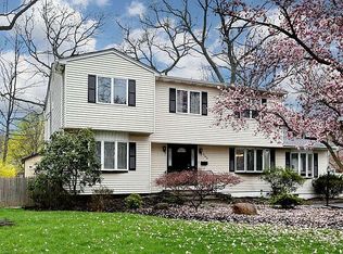 269 Rock Ave, Park Ridge, NJ 07656