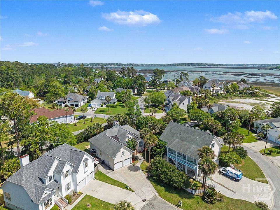 1st image of 3 Settlers Point