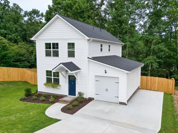99 Sangamo Dr, Greenville, SC 29611