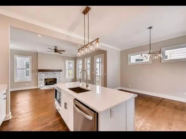 1215 14th Ave S, Nashville, TN 37212