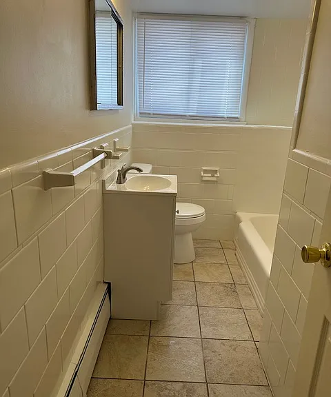 966 Hope St #2 — Photo 10