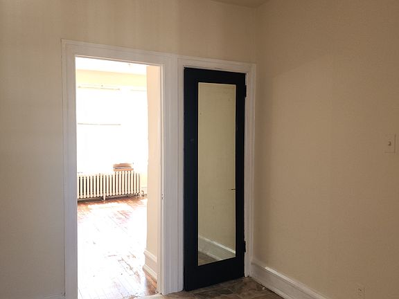 4th image of 417 W Fisher Ave Fl 2nd