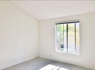 180 Camino De Vida APT D, Santa Barbara, CA 93111