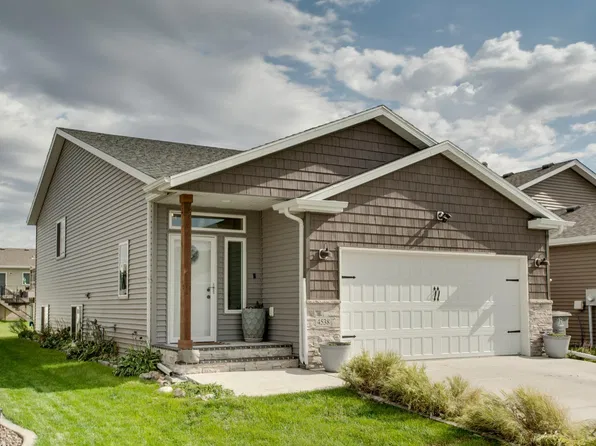 4538 17th St S, Moorhead, MN 56560