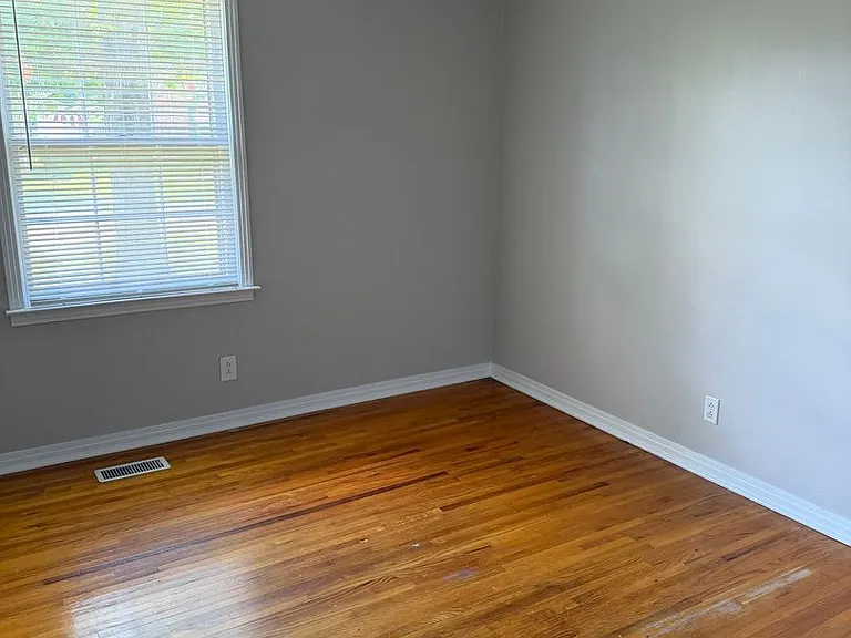 202 Pleasant Hill Dr — Photo 12