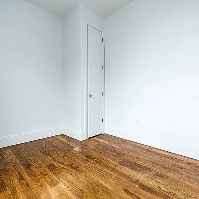 Rented by Nooklyn NYC LLC | media 69