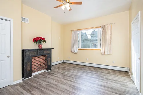 13 E 52nd St #1 Photo 1