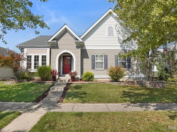 579 Misty Mountain Dr, O'Fallon, MO 63368