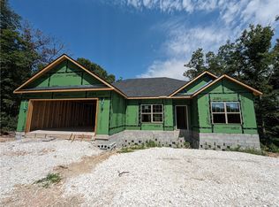17 Hornsea Ln, Bella Vista, AR 72714