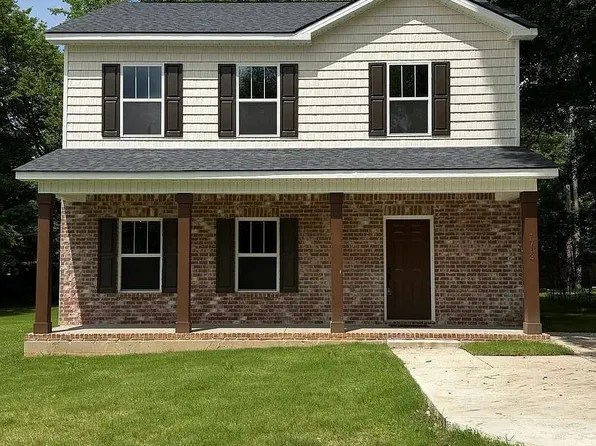 1713 Golf Club Ln, Huntsville, AL 35816
