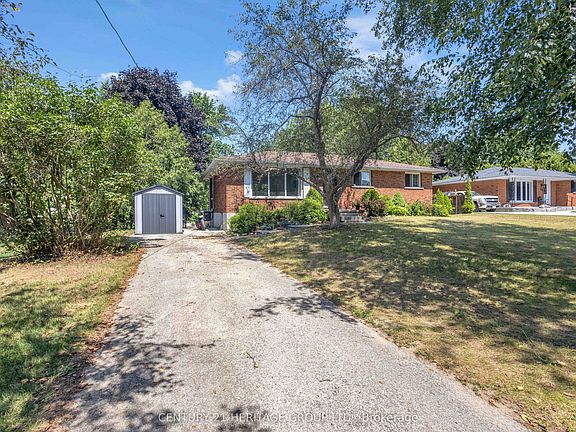 3rd image of 30 Ridgeway Ave