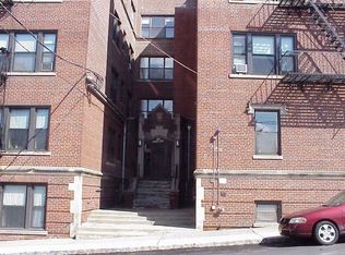 130 Grand Ave APT 3G, Englewood, NJ 07631