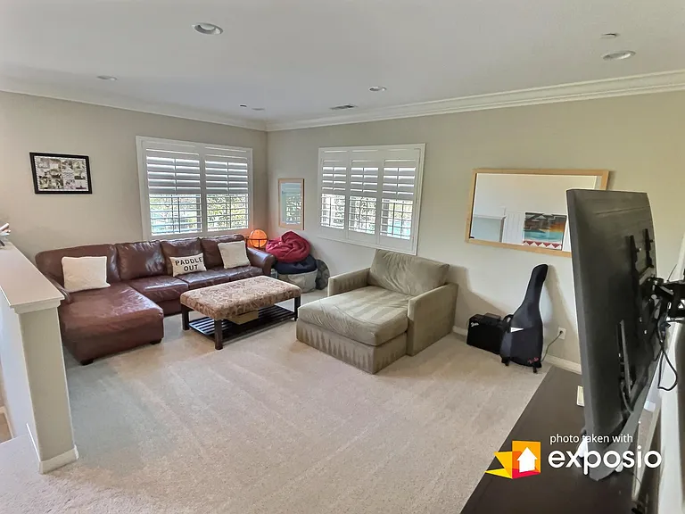 3644 Alander Ct — Photo 30