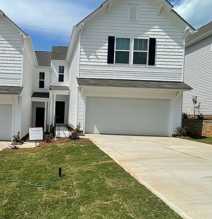 1st image of 111 Luna Ln