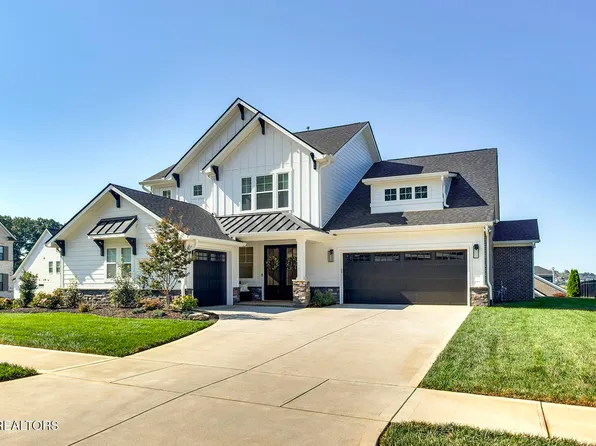 215 Reverence Run Ln, Knoxville, TN 37934