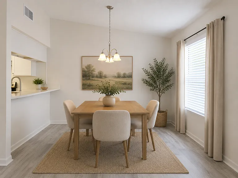 1902 Crystal Grove Dr — Photo 6