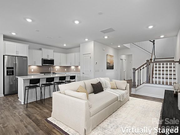 3rd image of 3608 Pamlico St